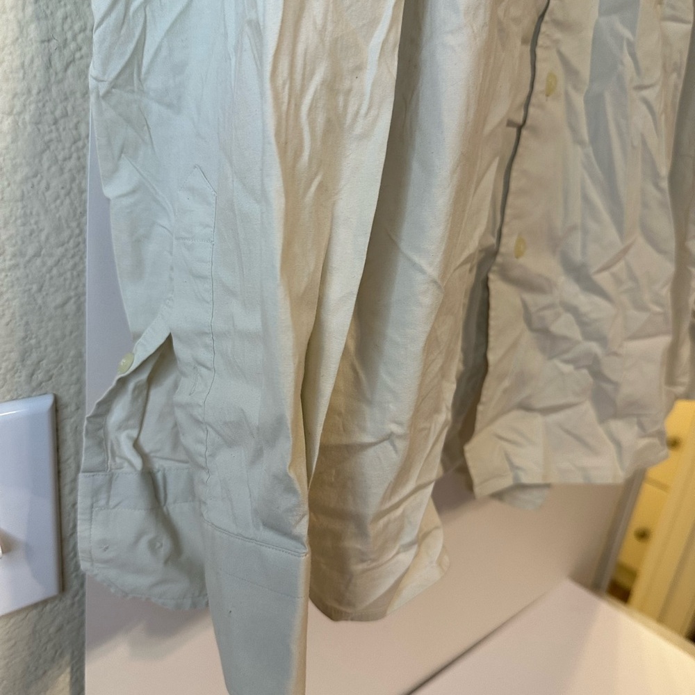 Express Off-White Button-Up Shirt - Picture 5 of 6